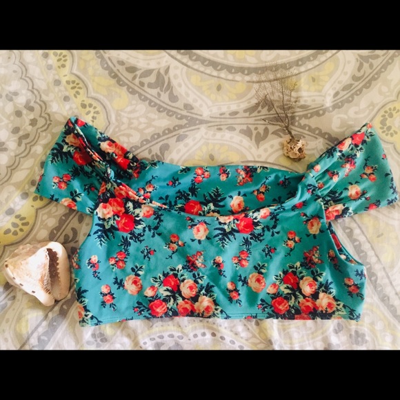 Urban Outfitters Floral Bathing Top🌸 - Picture 1 of 1